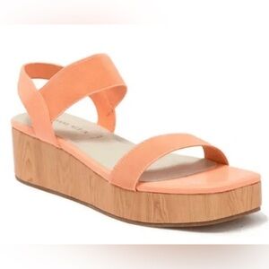 Anne Klein NWOT Orange Platform Sandals